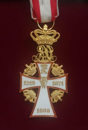 Орден Данеброг (Дания) Реверс