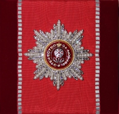 Звезда ордена Святой Екатерины (с хрусталем и жемчугом)